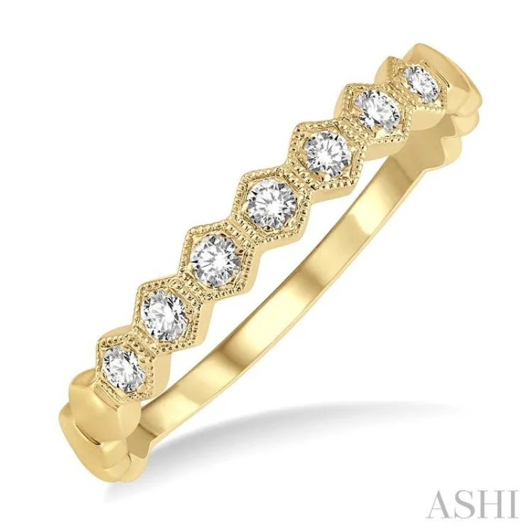 Elegant Wedding Ring-1/6 ctw Round Cut Diamond Stackable Band 14K Yellow Gold