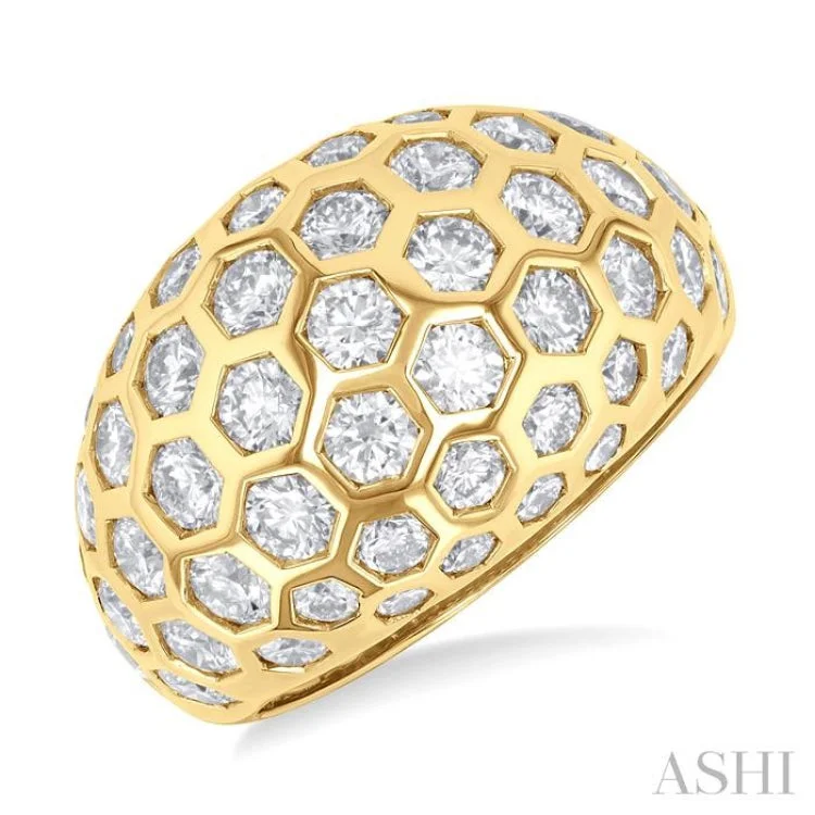 Classic Gold Ring-3 1/3 ctw Hexagon Round Cut Diamond Fashion Ring in 14K Yellow Gold