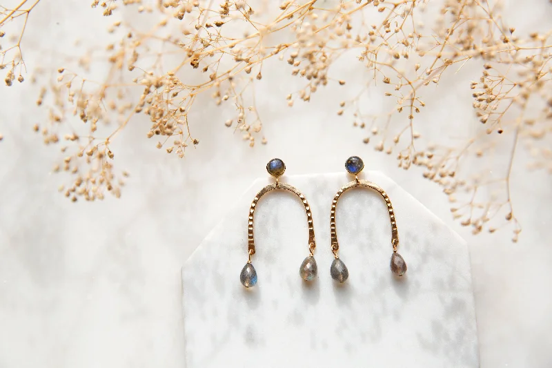 Chic Pearl Earrings-Ella