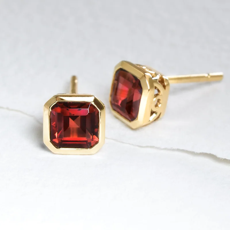 Trendy Earrings for Bridesmaids-Octagonal Garnet Studs